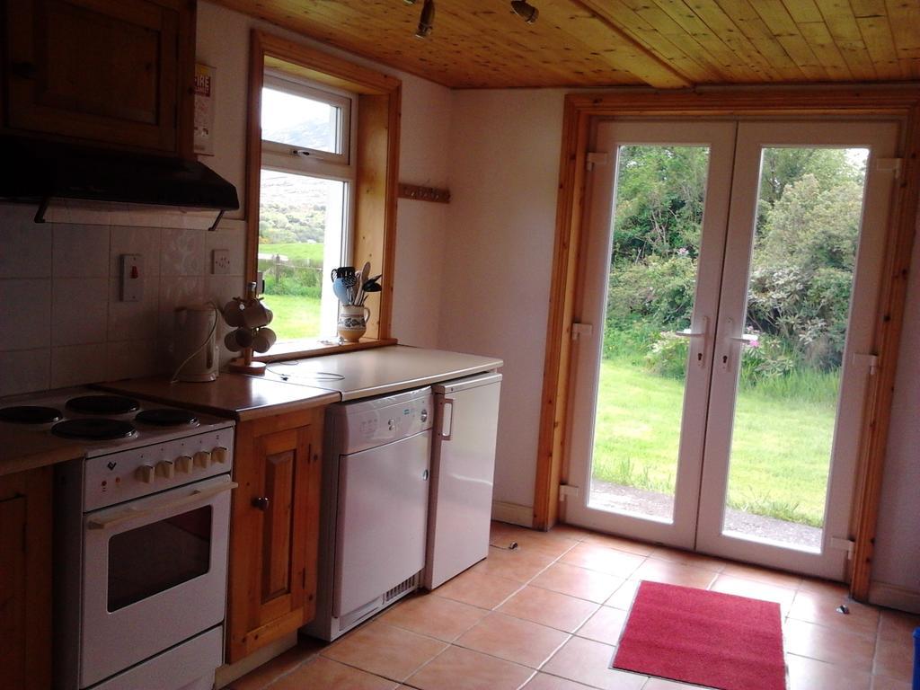Westland Traditional Cottage Dated 1700'S Ardea Habitación foto